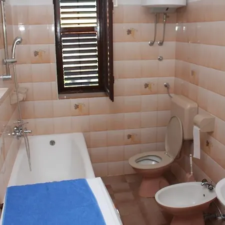 Apartamento 5098a Murter